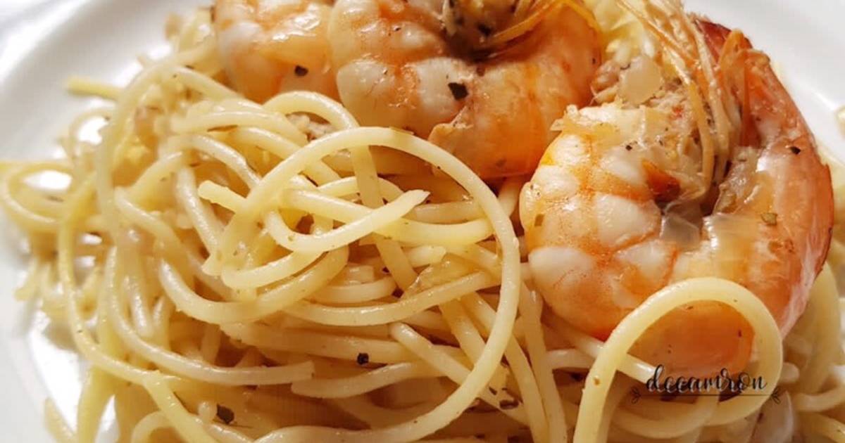 Resep Spaghetti Aglio Olio Udang oleh Dee Amron Cookpad