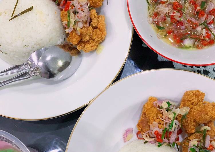 Nasi daun jeruk karage matah