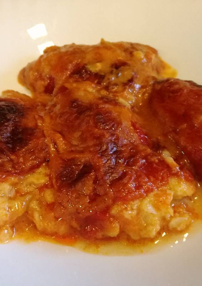 Una foto de Pimientos del piquillo rellenos Merluza y Gambas