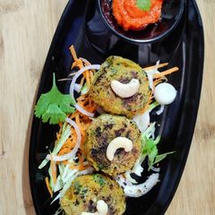 A picture of Sweet potato tikki.