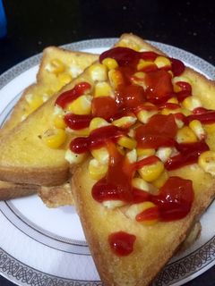Hình của món Sandwich vàng tươi.