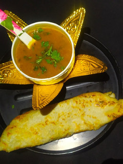 मसाला डोसा (masala dosa recipe in Hindi) रेसिपी मुख्य फोटो
