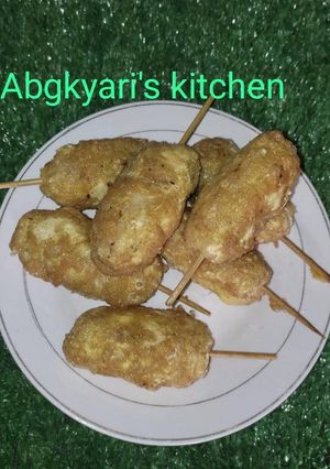 A picture of Skewered yamballs.