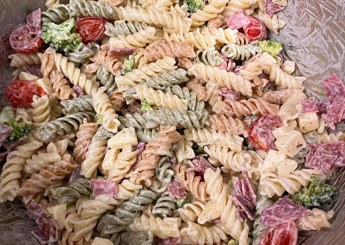 Ranch pasta salad with bacon and cheddar cheese