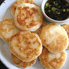 A picture of Daikon Mochi.