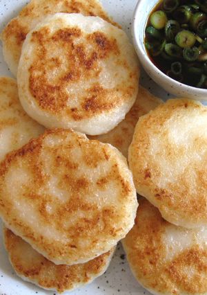 A picture of Daikon Mochi.