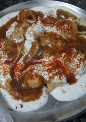 A picture of Dahi Vada.