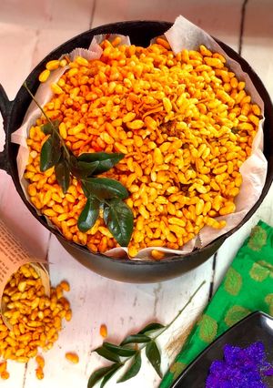 A picture of Puff Rice Chivda “.