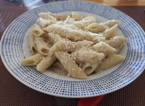 Una foto de Pasta de ajo y limón