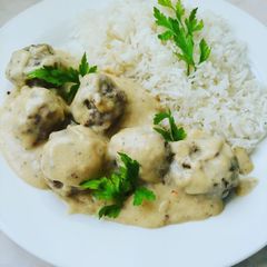 Swedish (IKEA) meatballs 😍 A picture of Swedish (IKEA) meatballs 😍.