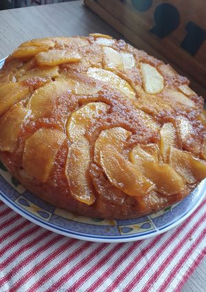 Una foto de Torta Invertida de Manzana