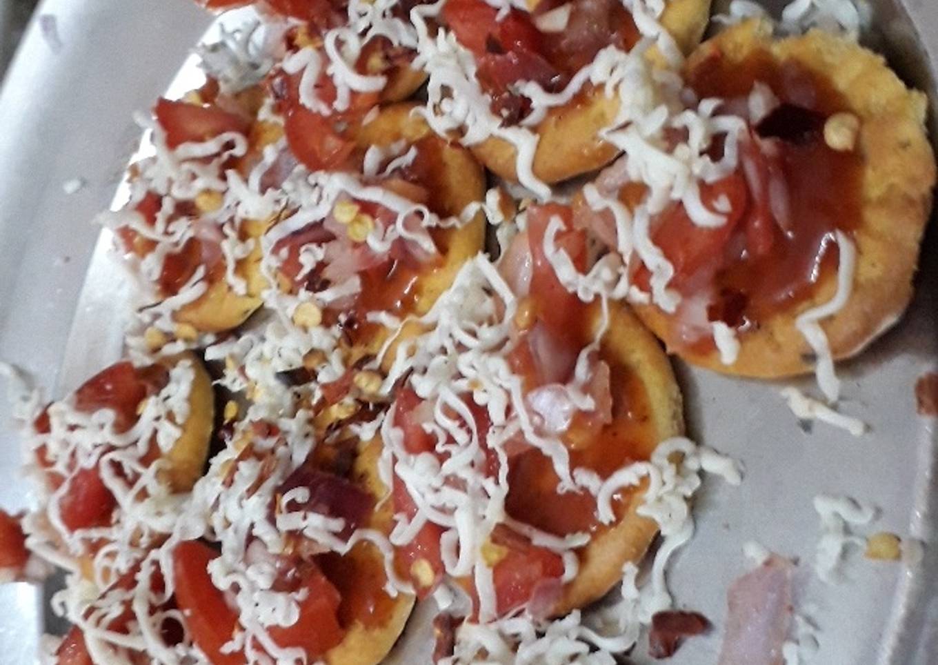 Biscuit pizza