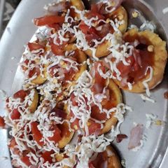A picture of Biscuit pizza.