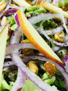 Una foto de Ensalada a mixta con semillas y frutos secos