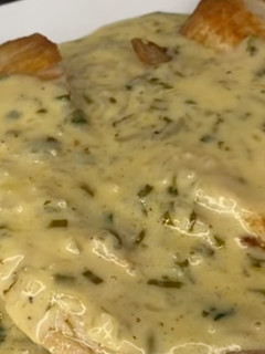 Foto de Pescada Grelhada com Molho de Limão e Ervas