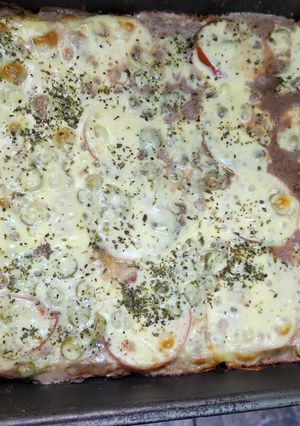 Una foto de Pizza de carne
