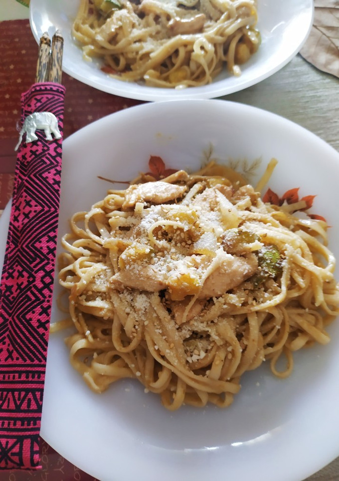 Una foto de Udon Tom Kha Gai