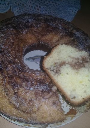 Una foto de Bizcochuelo marmolado de cacao y limón