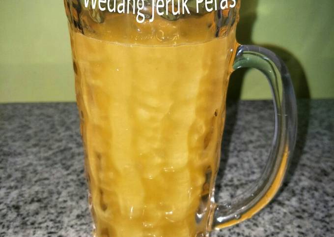Langkah Mudah untuk Membuat Wedang Jeruk Peras, Bisa Manjain Lidah