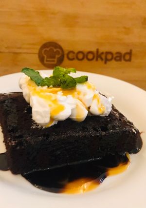 A picture of Caramel and chocolate brownies.