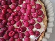 Una foto de kuchen de frambuesas