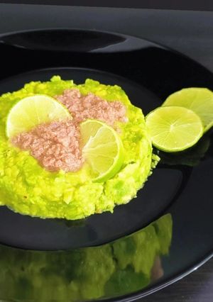 Una foto de Plato tropical