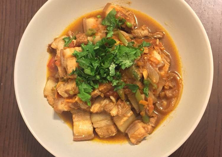 Curry pork stew