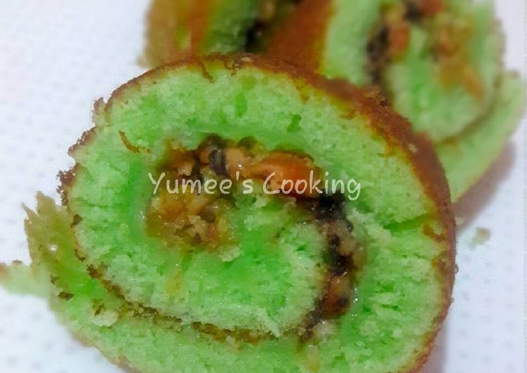  Resep Martabak Gulung Pandan  oleh Ayumi Reza Sinaga Cookpad