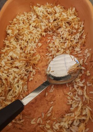 Una foto de Arroz con fideos