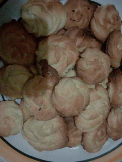 A picture of Butter cookies.