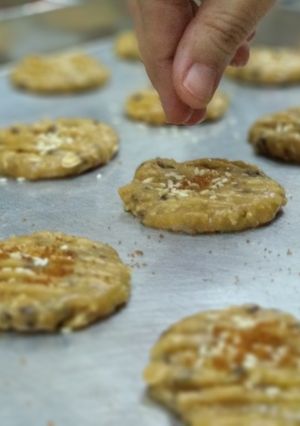 Foto resep Peanut Butter Oat Cookies