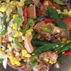 รูปของ Tumis cumi asin pete n jagung manis