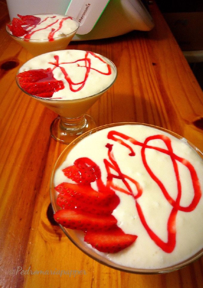 Una foto de Mousse de leche condensada.(Thermomix)