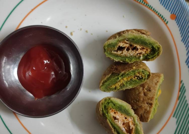 Palak kachori with corn- paneer stuffing