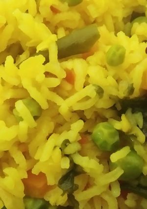 मुगाची खिचडी रेसिपी चे मुख्य फोटो 