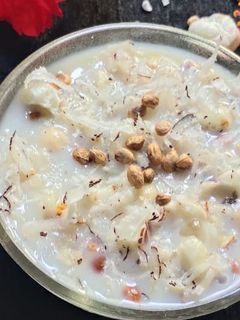 साबूदाना खीर (Sabudana kheer recipe in hindi) रेसिपी मुख्य फोटो
