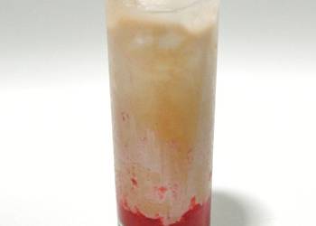 Masakan Unik Strawberry Coffee Latte 🍓☕ Enak dan Sehat