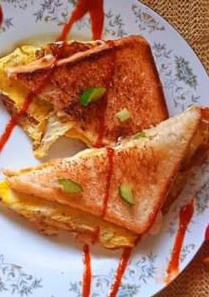 A picture of Egg and Cheese Sandwich.