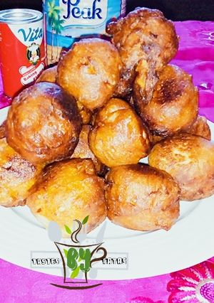 A picture of Coconut puff-puff.