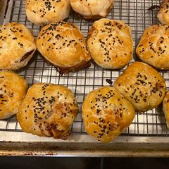 A picture of Puff Pastry with Meat Filling.