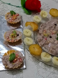 चॉकलेट फ्रूट्स कॉम्बो (Chocolate fruits combo recipe in Hindi) रेसिपी मुख्य फोटो