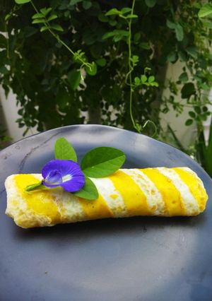 Foto resep Two Tone Egg with Chinese Fried Rice