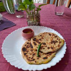 A picture of Corn Paratha.