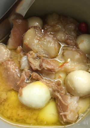 Hình của món Thịt Kho Tàu Trứng Cút.