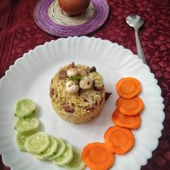 A picture of Nadru yakhni pulao.