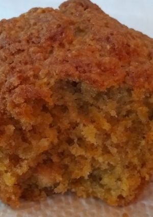 Una foto de Carrot 🥕 budín y cupcakes