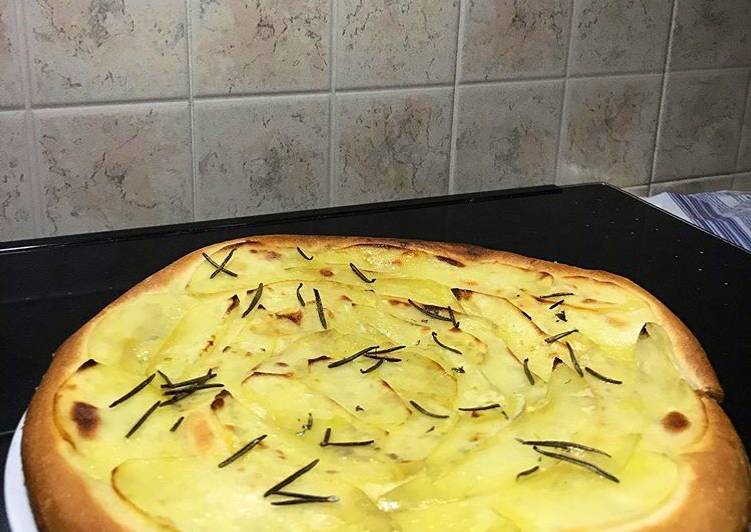 Focaccia patate e rosmarino 🥔