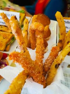 Una foto de Chicken sticks