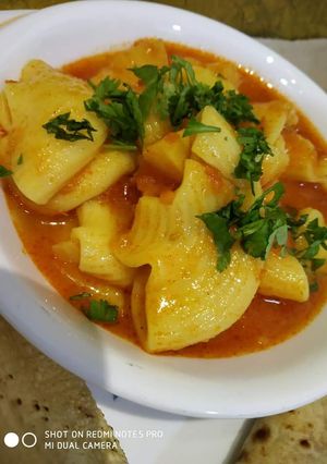 A picture of Macaroni and potatoes sabji.