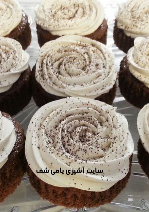 عکسی از دستور مینی کیک شکلاتی با خامه کاپو چینو
